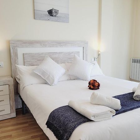 Apartamentos Bella Aínsa Quarto foto